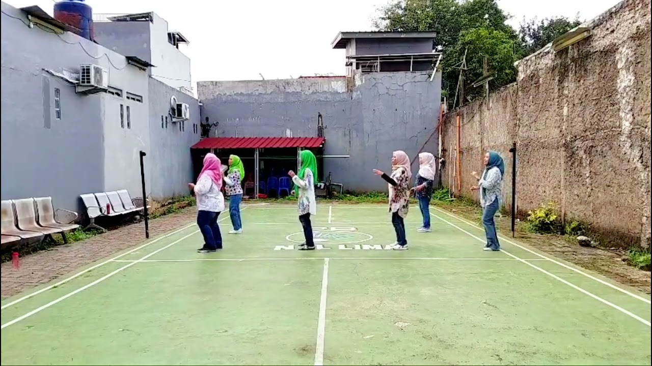 Spontan Uhuy! Alah - Alah- linedance#Choreo by Ajeng Suci W (INA)#LD Bintang05 