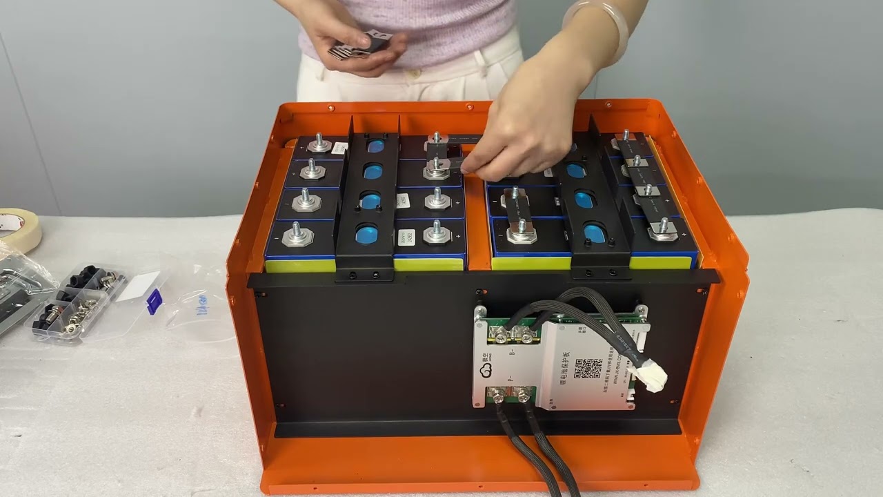 手殘黨福音，閉眼裝都比成品電池強 最新DIY教程12V460Ah 4串2並露營戶外電源#电力 #露營#磷酸鐵鋰#鐵鋰電池#房車旅行 #太陽能板