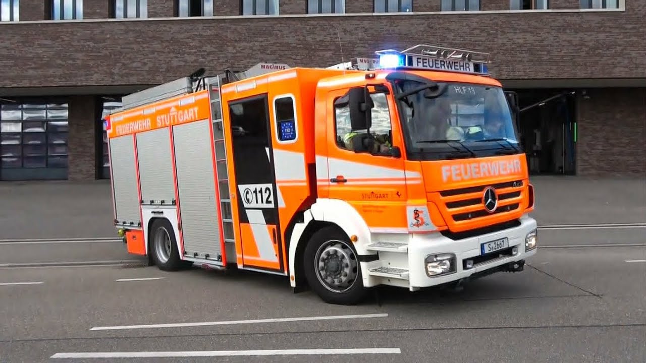 [FEUERWEHR STUTTGART] 📟🚨 Alarmfahrten an Stuttgarts größter Feuerwache 🚒🚒🚑🚑 | Zusammenschnitt