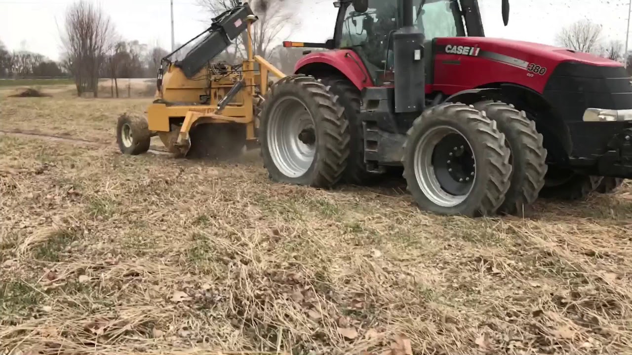 Liebrecht Waterway Ditcher pulled by a Case Magnum 380 CVT  GPS