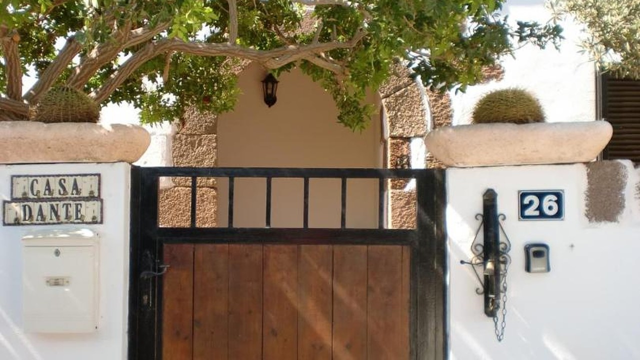 Casa Dante | Lanzarote, Spain | Hotel Review 🛏️