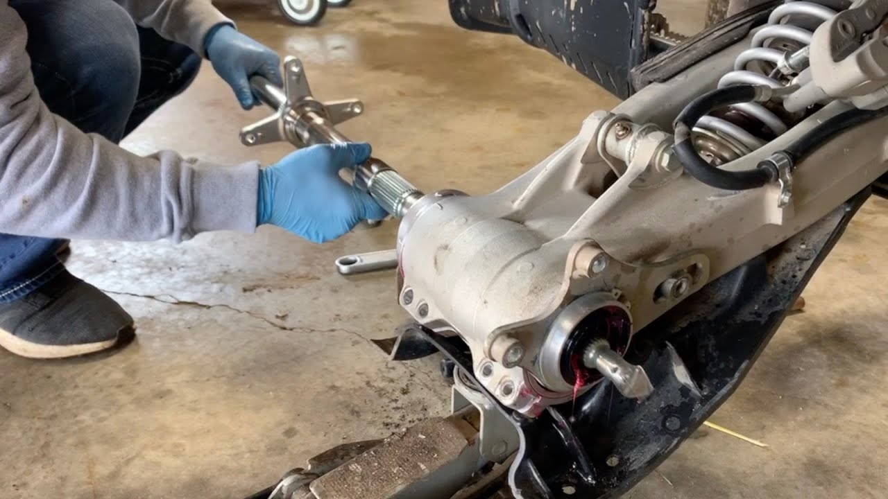 Raptor 700 Axle Rebuild