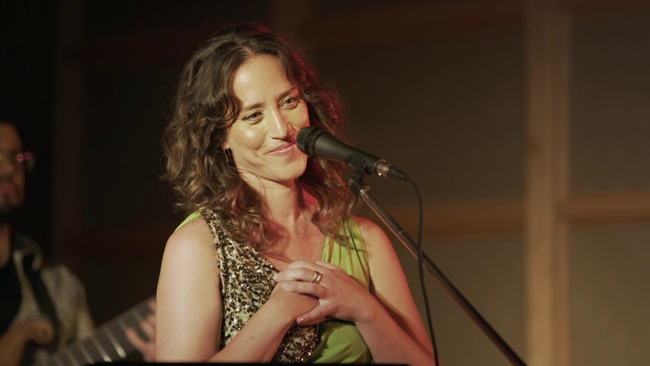 Aviva Chernick &ndash; La Serena (The Siren) &ndash; Live