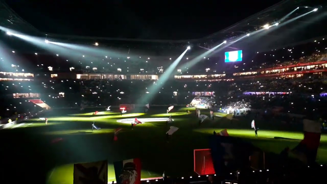 l'hymne des Canuts OL / Lens 12 février 2023 groupama Stadium virage Nord Bad Gônes 1987