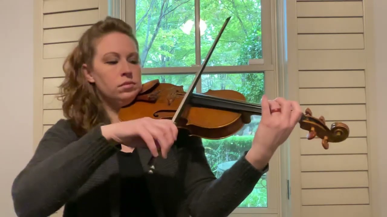 The Medallion Calls - practice video Violin book 3+