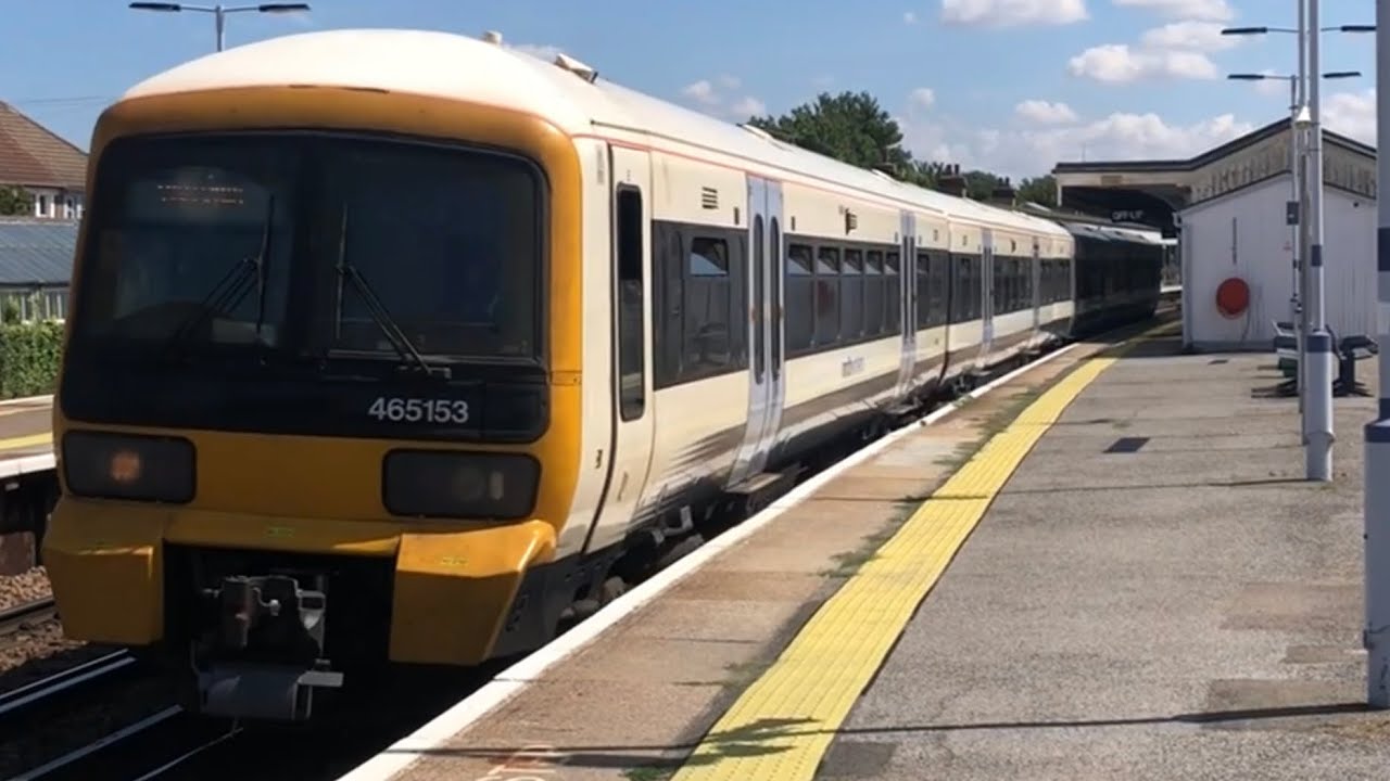 Trains at: Faversham & Selling | CML | 06/08/22