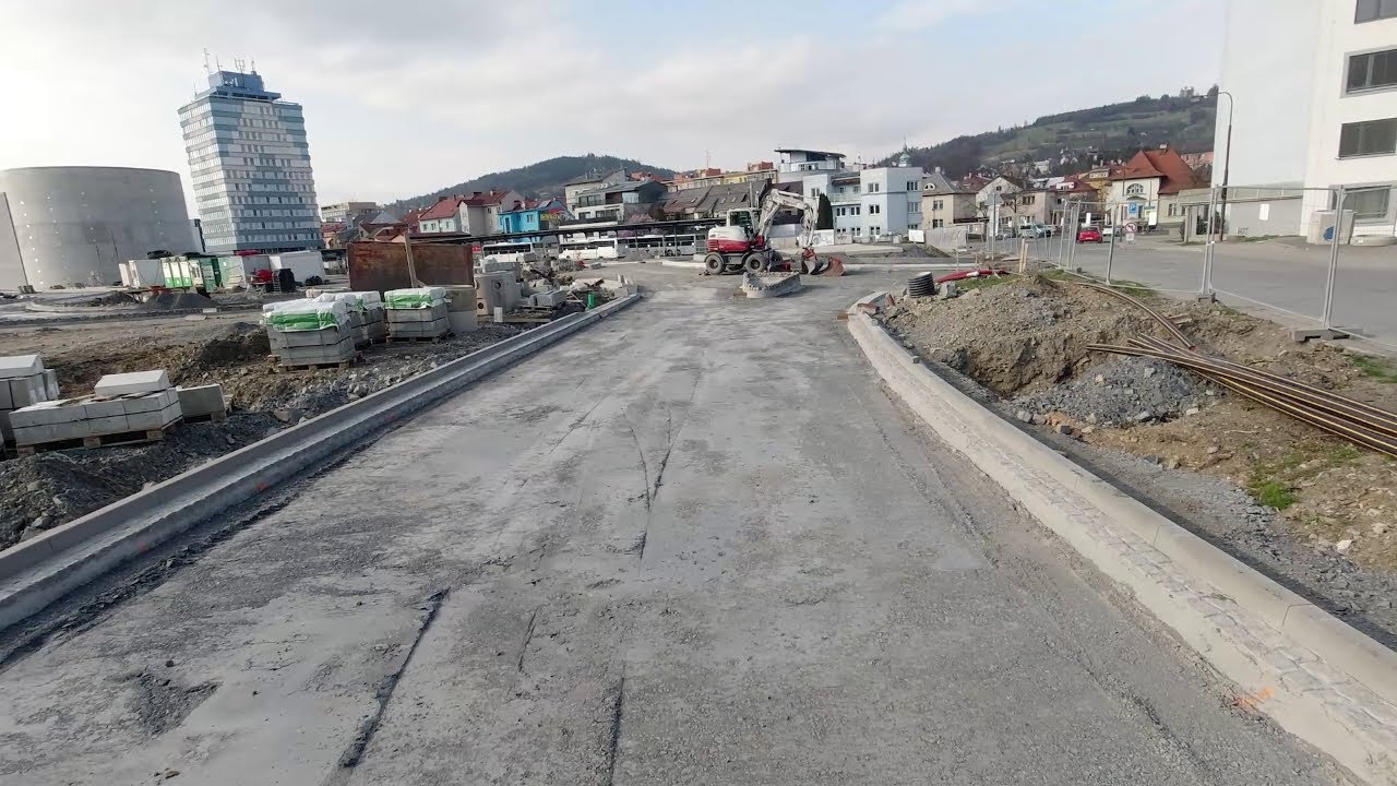 Na rekonstrukci nádraží ve Vsetíně navázala přeložka Nádražní ulice