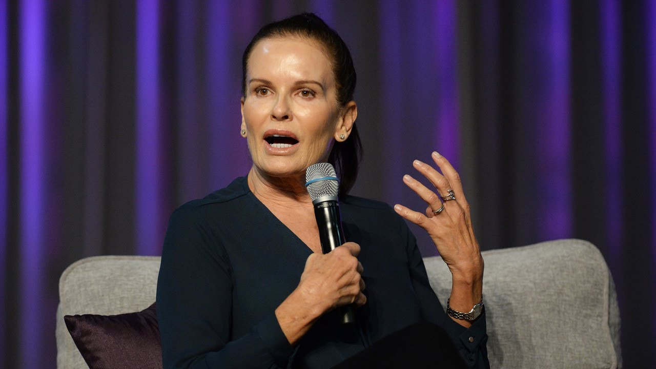 Denise Brown reacts emotionally about her sister's relationship with O.J. Simpson