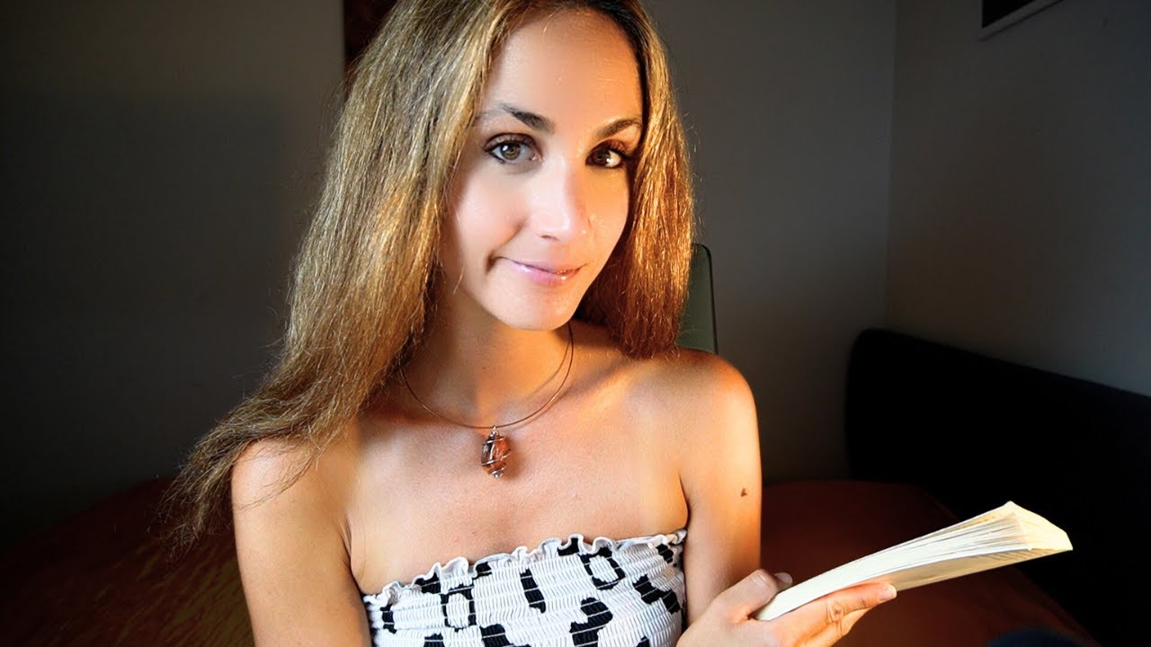 Leggo finché non ti addormenti | ASMR ITA | whispers