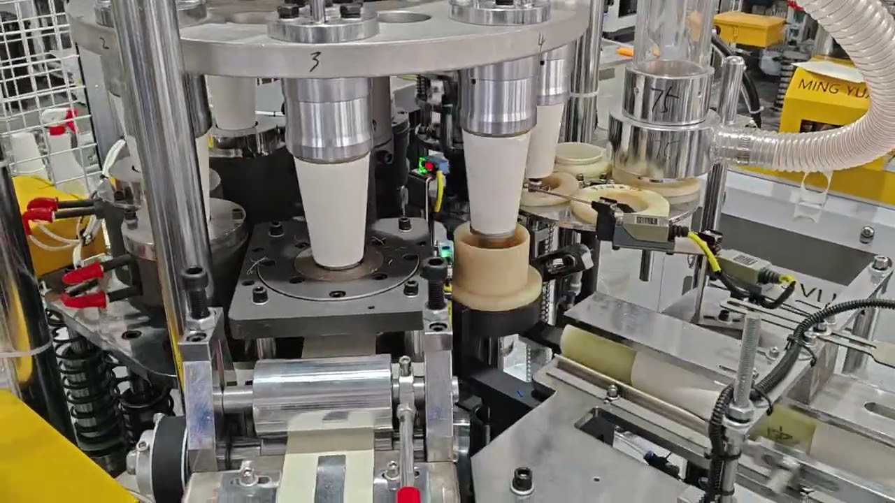 Customized 7oz intelligent model paper cup machine has been produced,test video very well