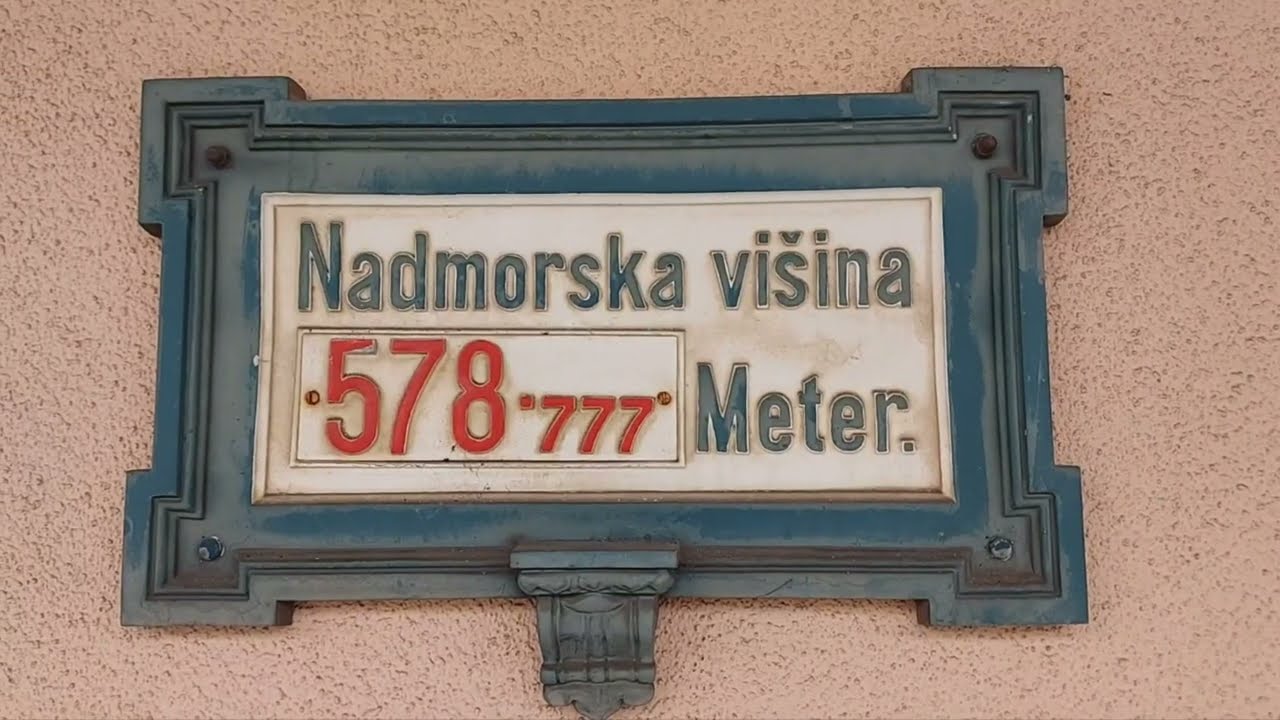 ŽELEZNI&Scaron;KA POSTAJA PIVKA TRAIN STATION (SLO)