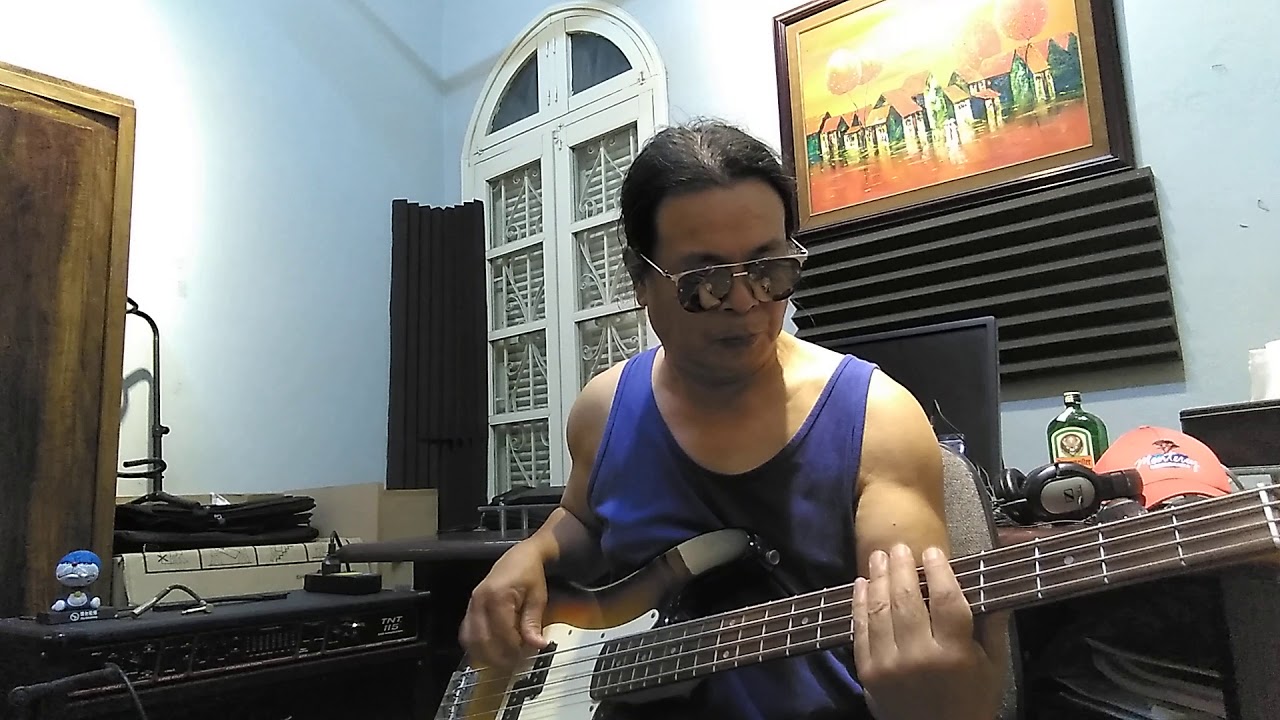 Slapping,,,,Bass Amp Peavey TNT 115