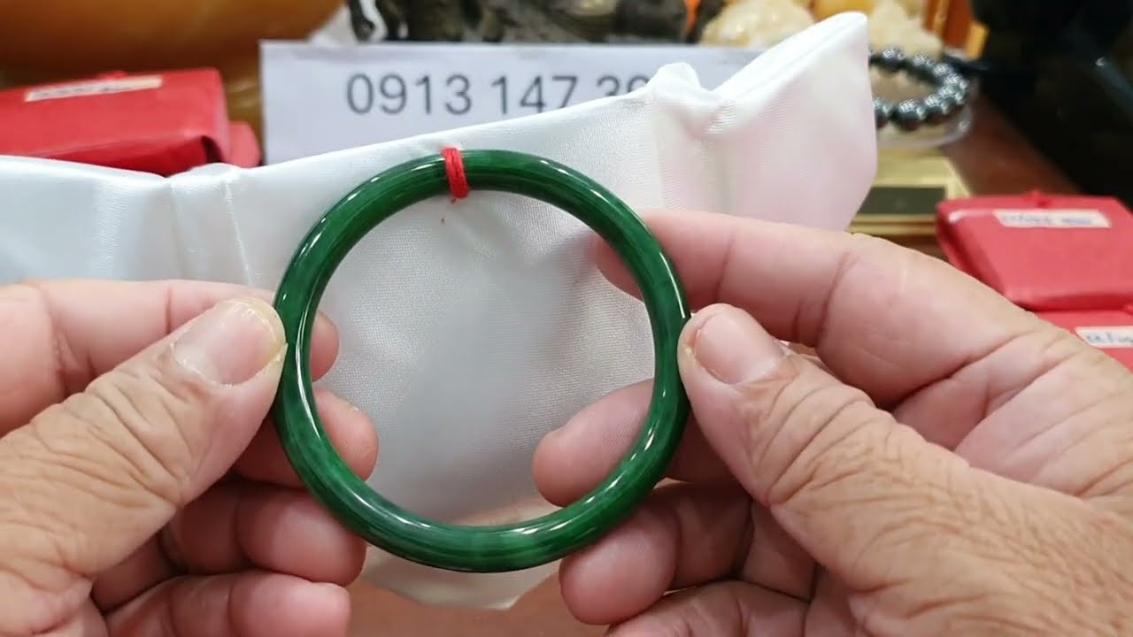 Tập 196: Vòng Cẩm Thạch thiên nhiên 38 chiếc.