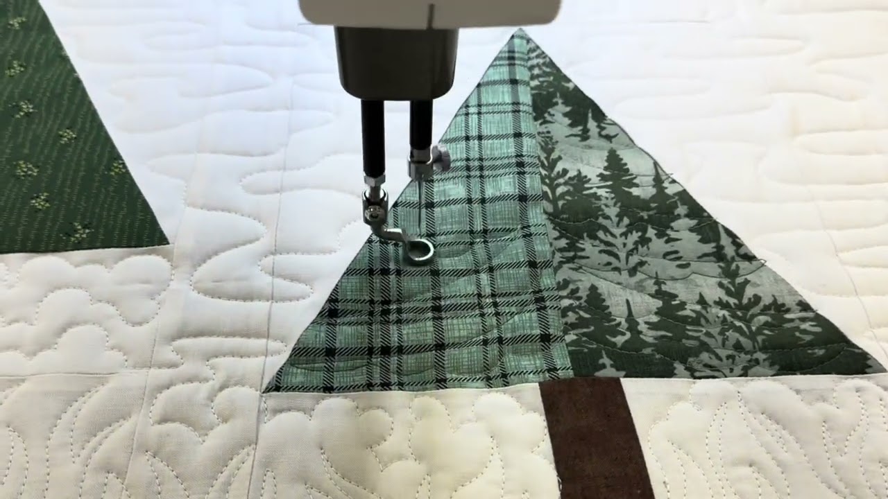 LongArmer Holly Williams Sosa 🏕️ Up North Quilt 