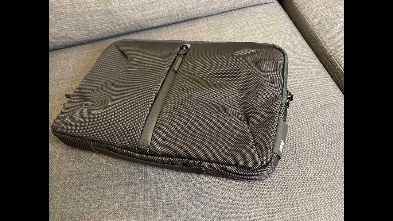Aer Tech Folio Review - Laptop Case with Stellar Style and Organization