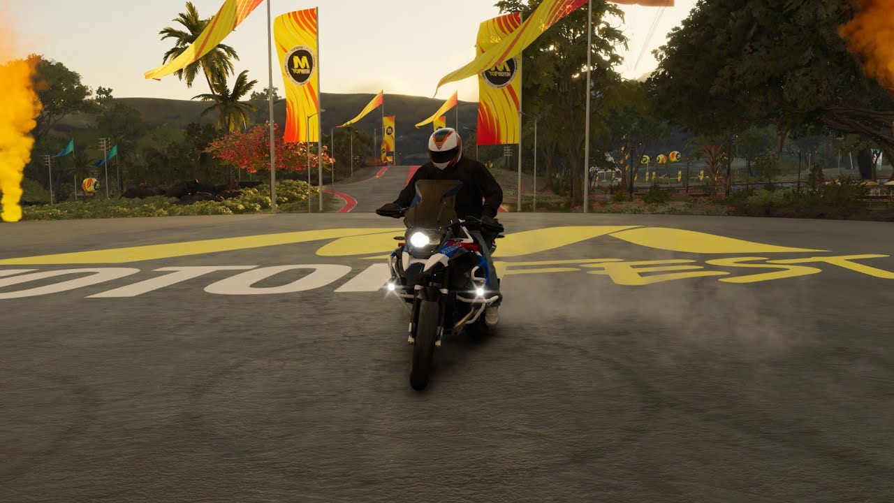 RECORREMOS LA CIUDAD EN BMW R1200! The crew Motorfest