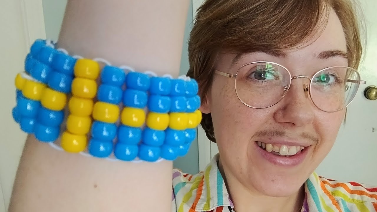 Swedish Flag Kandi Cuff Tutorial