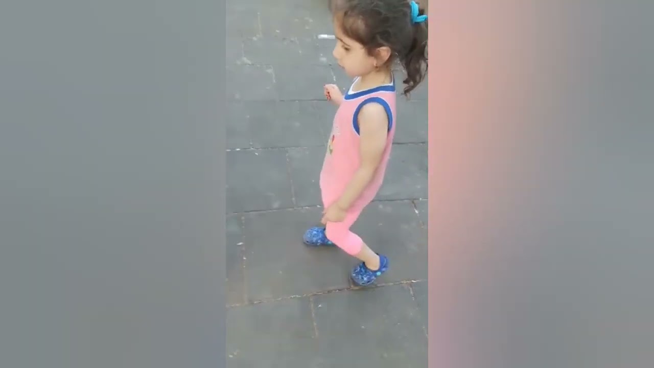 Elif Parkta!!(Elif Oyun Tv)