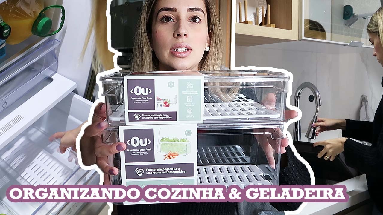 Organizando cozinha pré compra do mês e comprei organizadores novos | Carine Reis