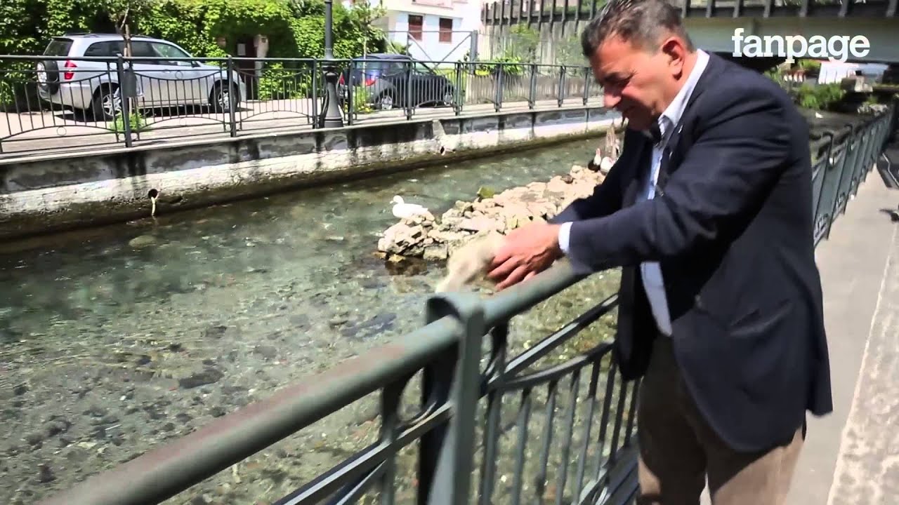L'Angelo del Sarno: da cinque anni pulisce la sorgente del fiume più inquinato d'Europa