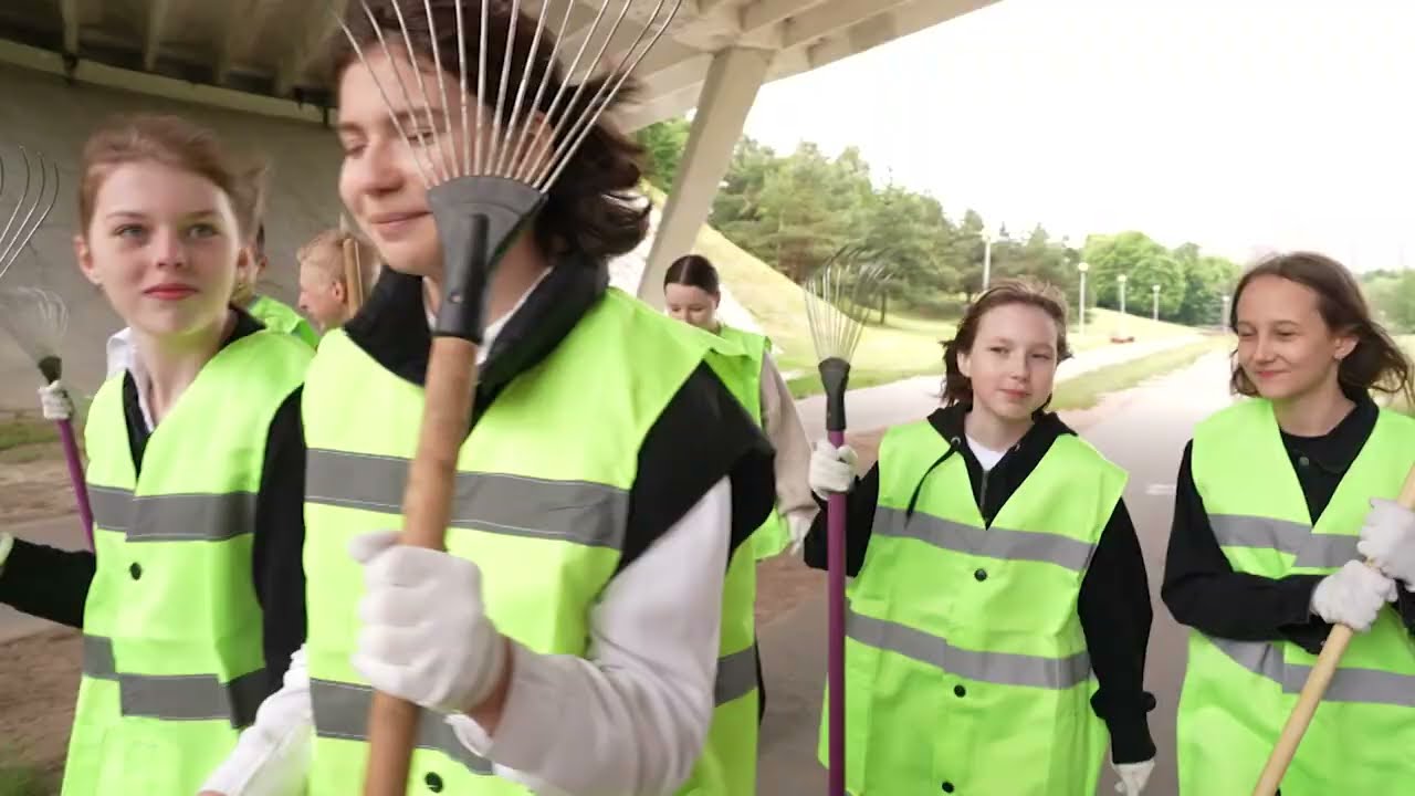 Выбираем студотряд