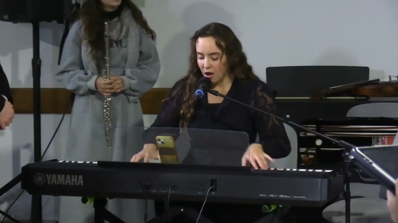 Frati si surori -  Bible Song (Romana/Engleza) Efeseni 6:10-13 Tabara Impact 2025 -2026 