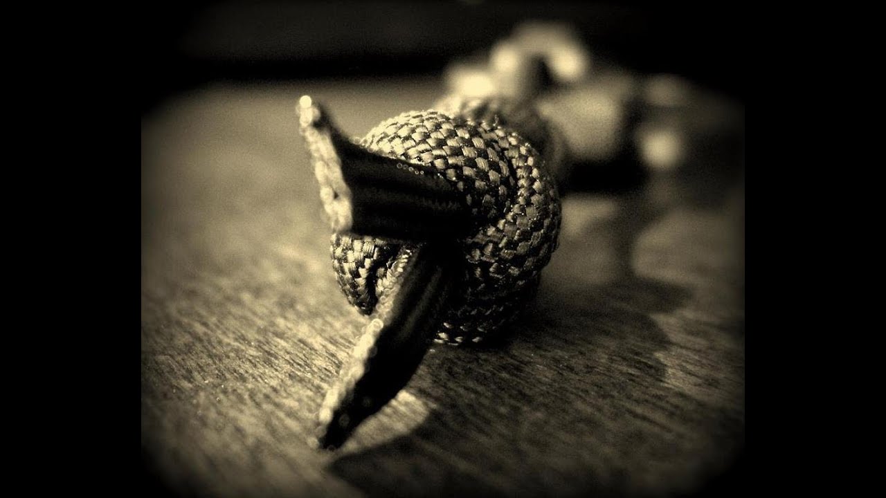 A Two-Strand Paracord Stopper Knot