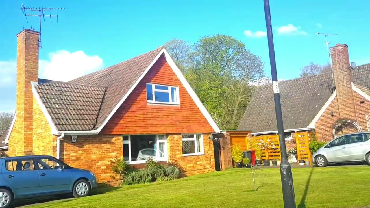 Travel in Slough (Upton & Langley)   United Kingdom 4K TRAVEL UK - Road Trip