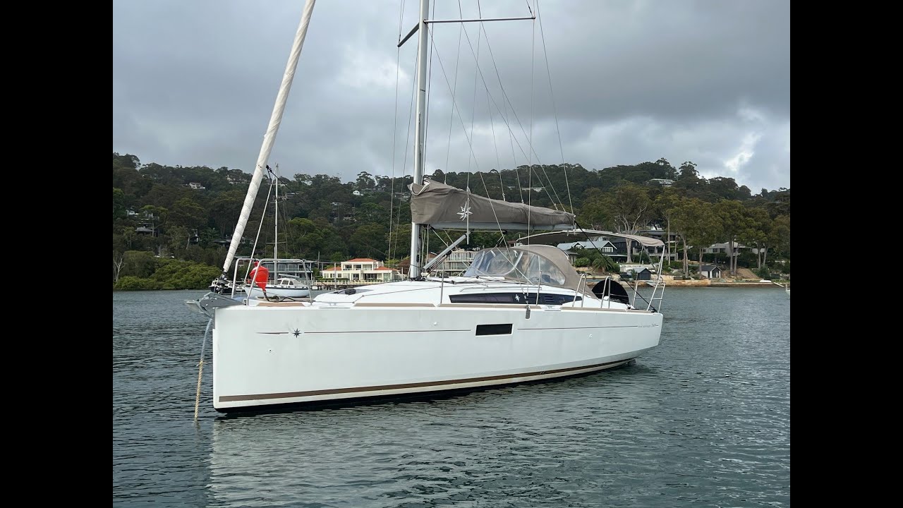 Performance Boating Sales - For Sale: 2017 Jeanneau Sun Odyssey 349 -  Bluebottle