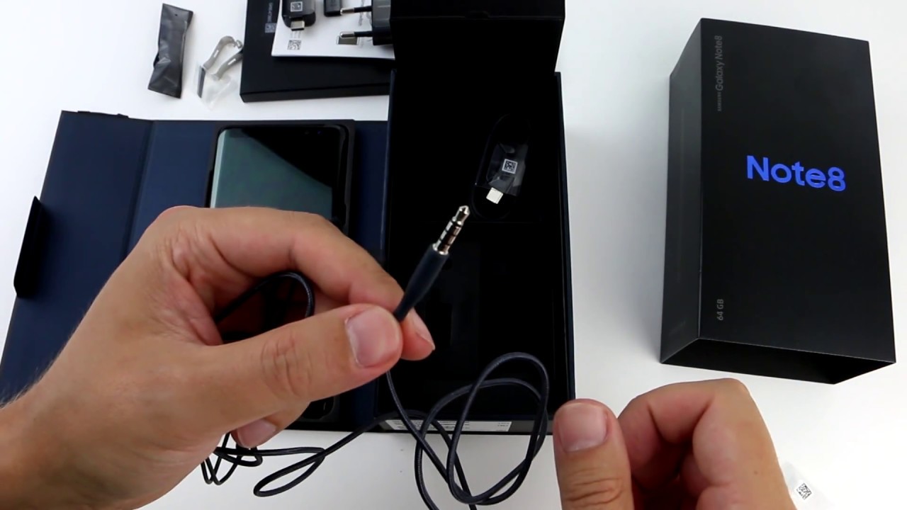 Samsung Galaxy Note 8 | Quick Unboxing and Mate 9 Compare