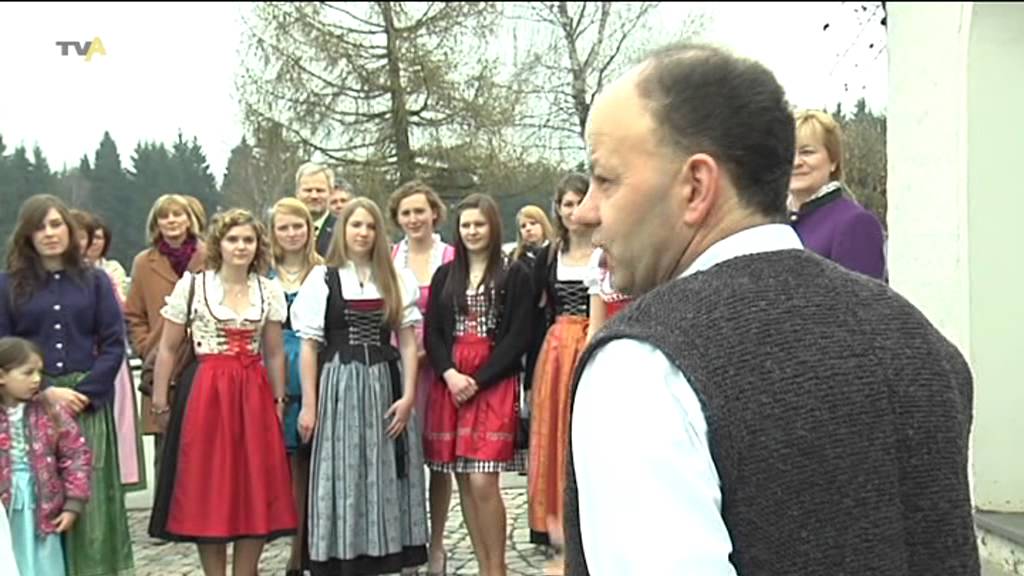 Eine Krone im Zeichen der Milch: Bayerische Milchhoheiten wurden gew&auml;hlt