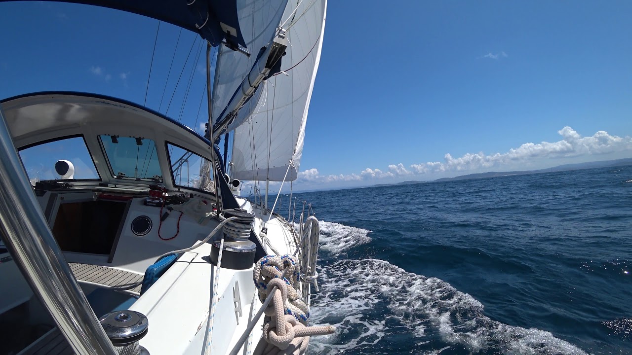 Colibri : Idylle 15.50 Beneteau, Moorings 51