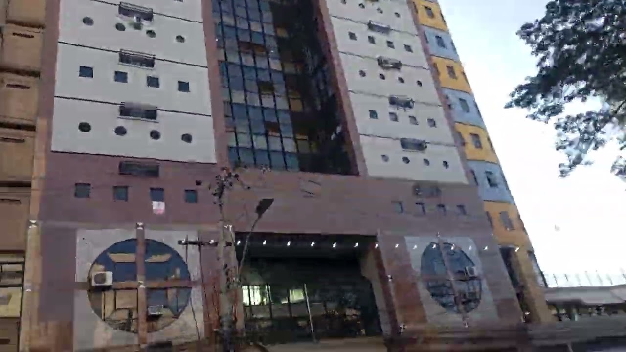 Raja Gabáglia (BH).