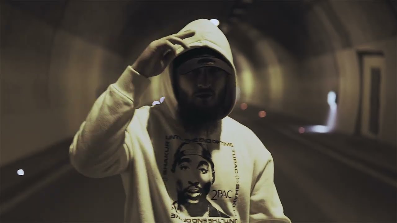AKZSZ - Wer?! [OFFIZIELLES MUSIKVIDEO] (prod. by Dextah)