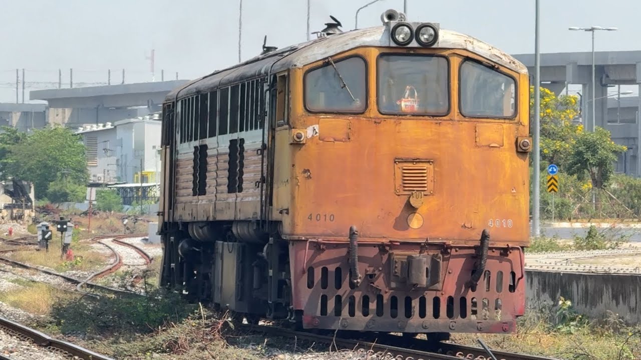 SRT: หน้าดุดัน เท่ ๆ สไลด์ GEK ในตำนาน 4010 ดูรถไฟยามสายที่ชุมทางบางซื่อ