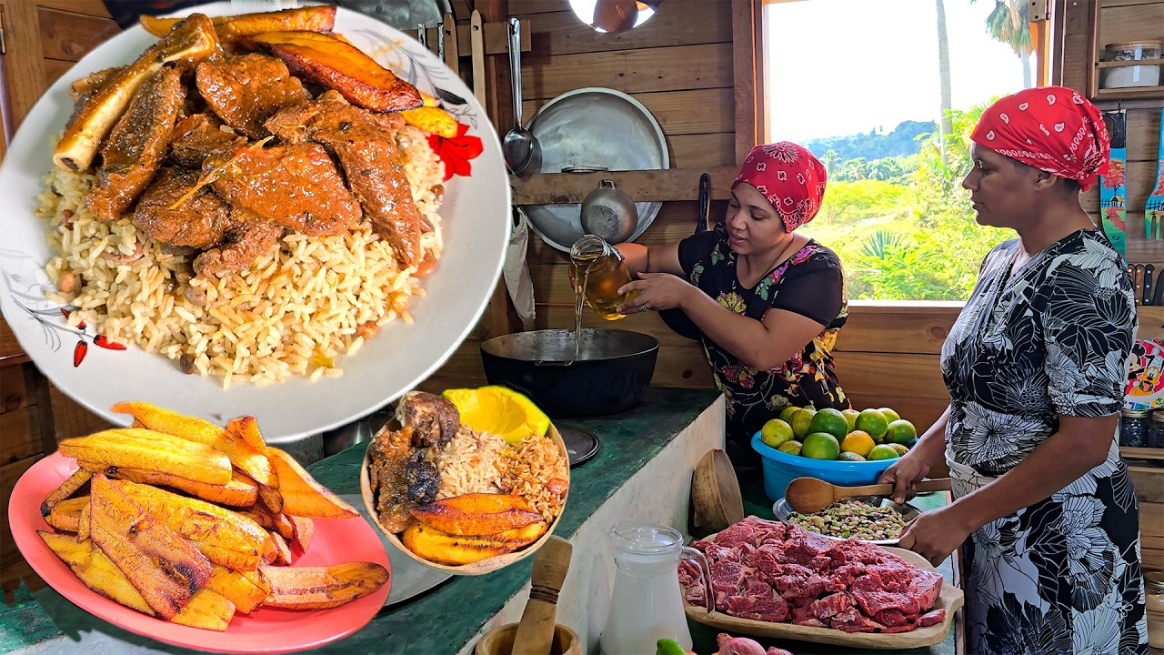 HABAS SOFRITAS Con Guandules y Plátano Maduro Frito. COMIDA TIPICA. La vida del campo