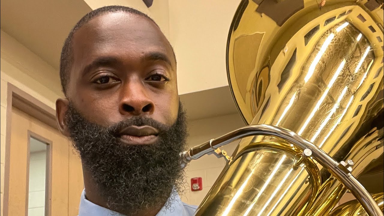 “12 Major Scales for Bb Tuba” for beginners