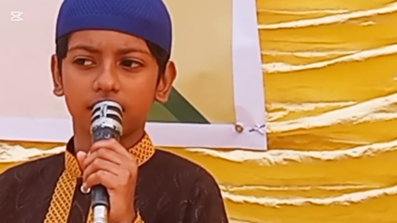 ময়মনসিংহে বিশাল ইফতার মাহফিলে সংগীত পরিবেশন করছি।