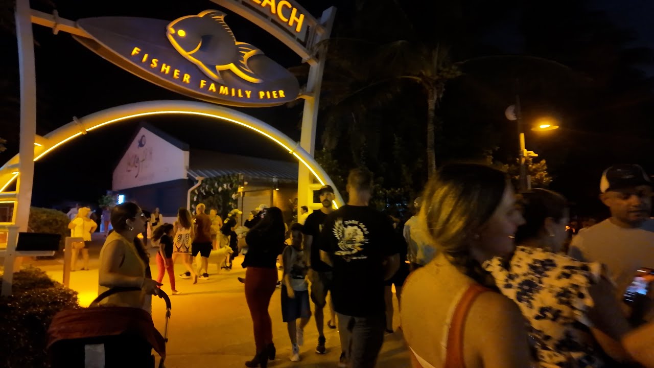 Pompano Beach Nightlife: Vibrant Walking Tour