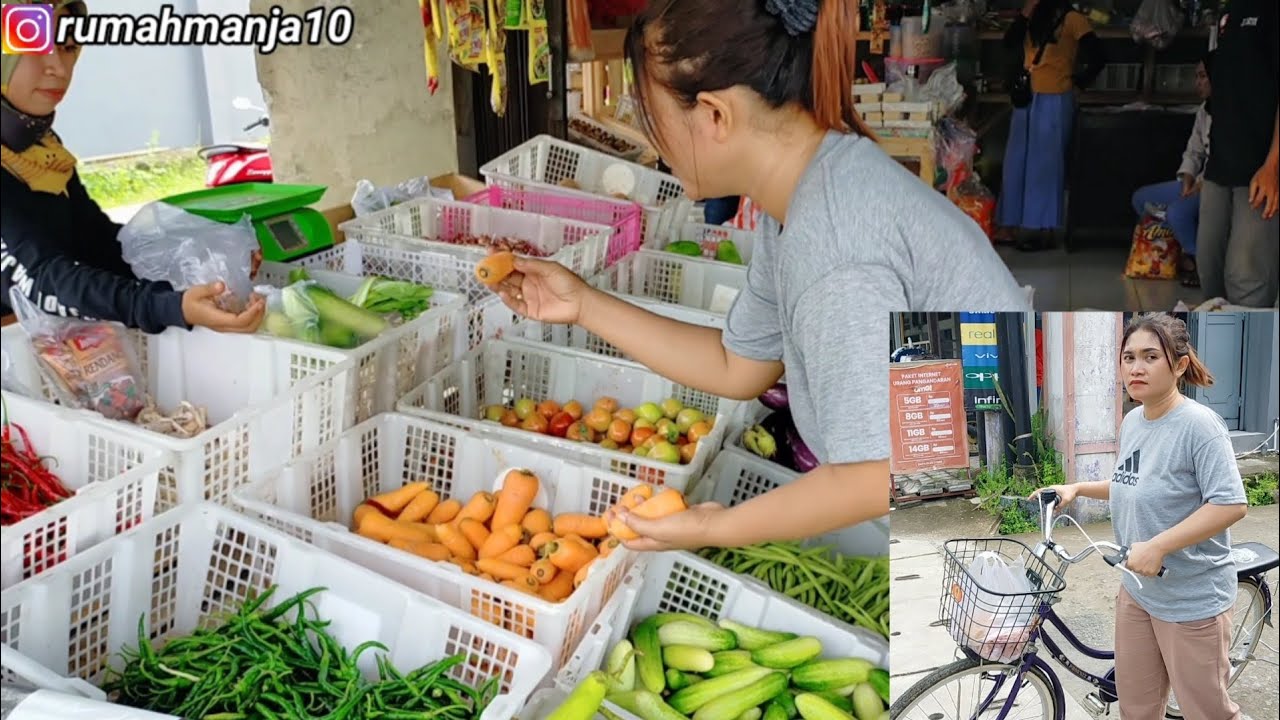 Kegiatan ibu rumah tangga sehari-hari/ Beli sayur/ beres beres belanjaan dan jajanan