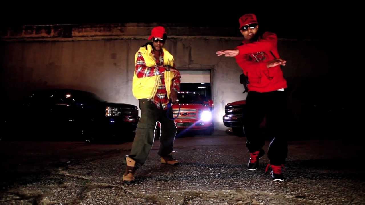 2 Chainz Feat TI - Spend it REMIX (Official Video)