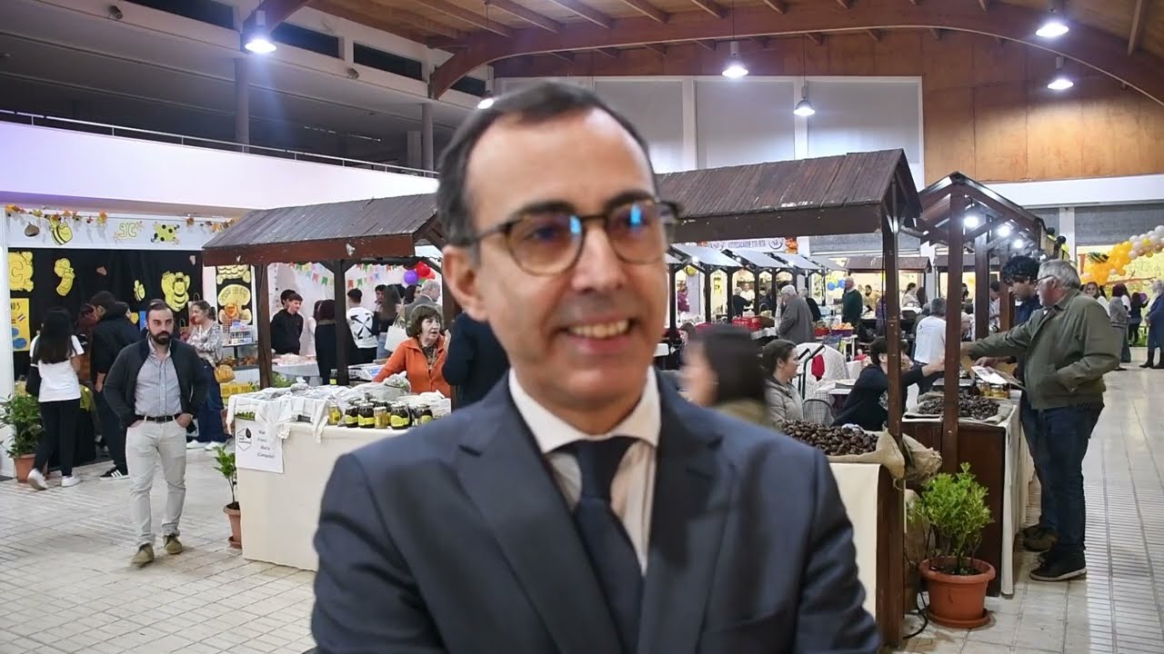 A festa que é a Feira do Mel e da Castanha da Lousã regressa esta sexta