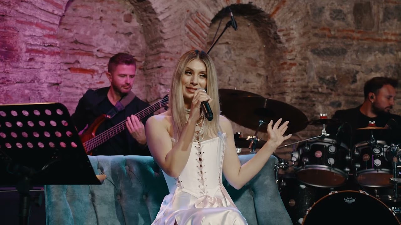 AFFETMEM SENİ - AJDA PEKKAN ŞARKILARI
