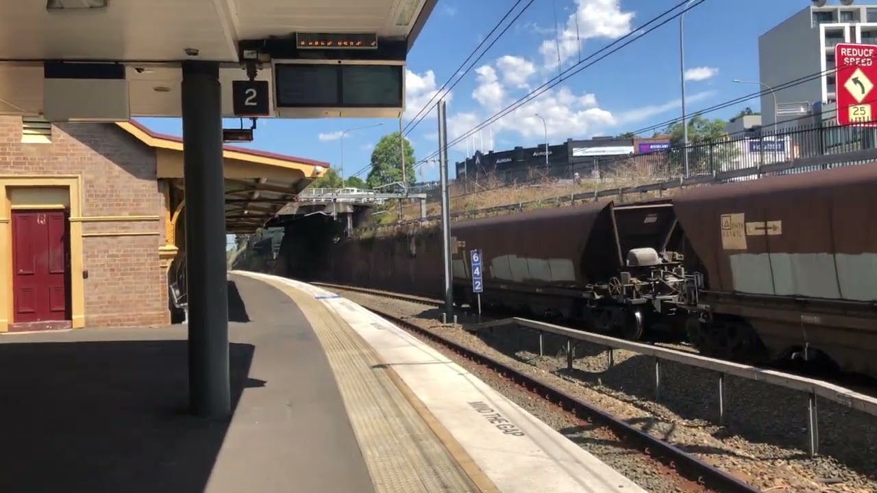 SSR freight Locomotives and  Tangara T set trains at Epping station 