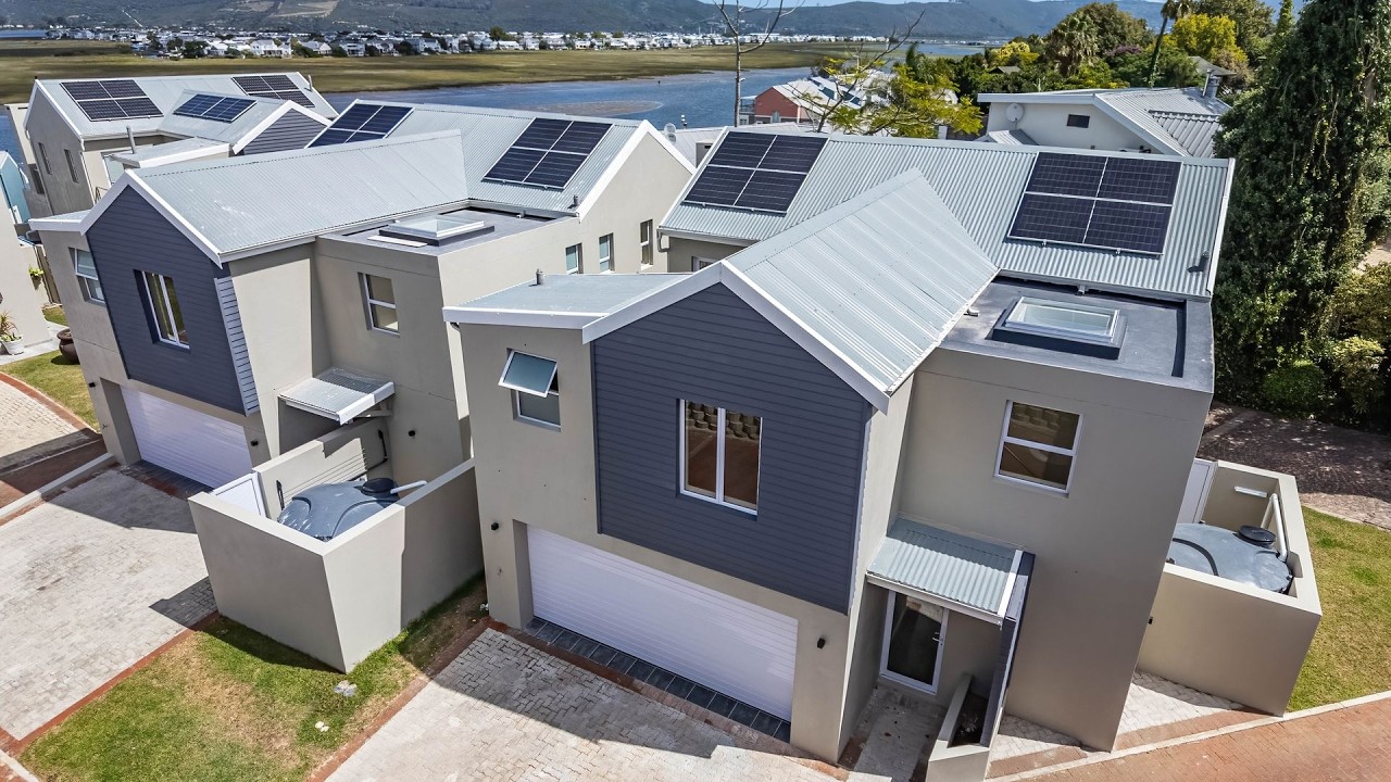 Property FOR SALE in Knysna, Garden Route