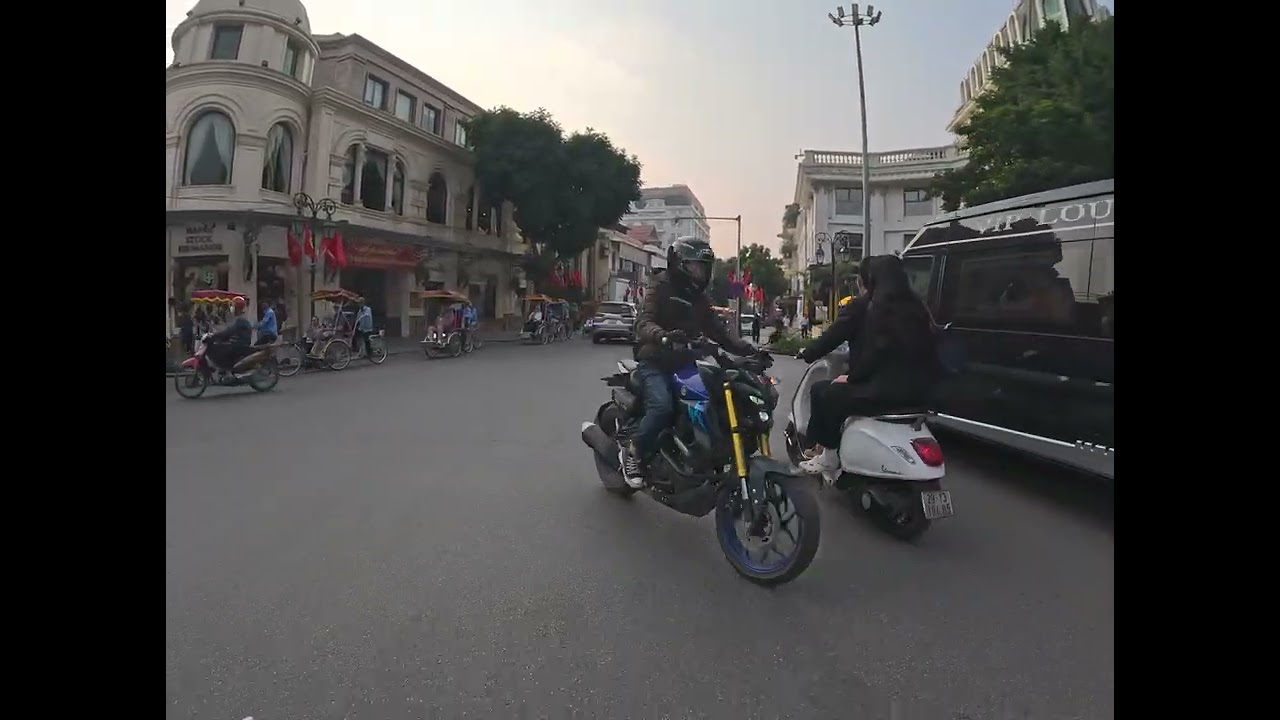 Bikes with plush sofa's   #cyclo #trisha #hanoi #vietnam