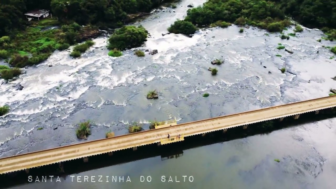Ponte sobre o Rio Caveiras SC.