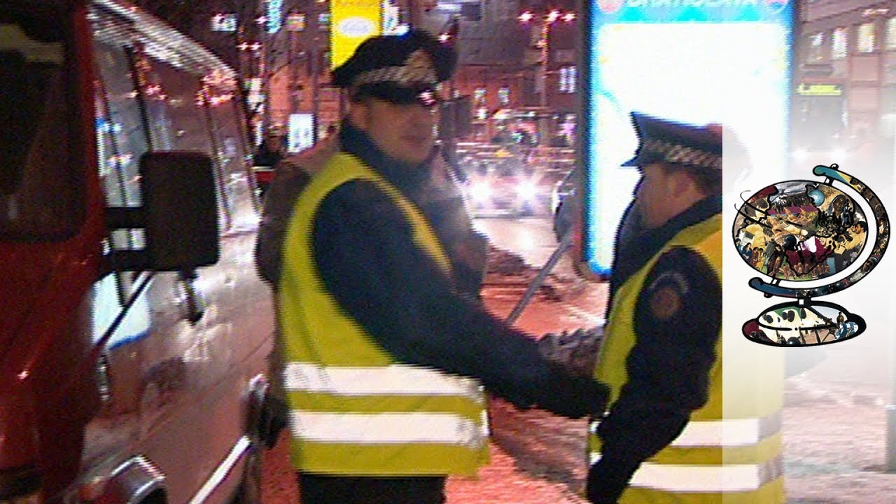 Mafia Car Theft in Slovakia (2002)