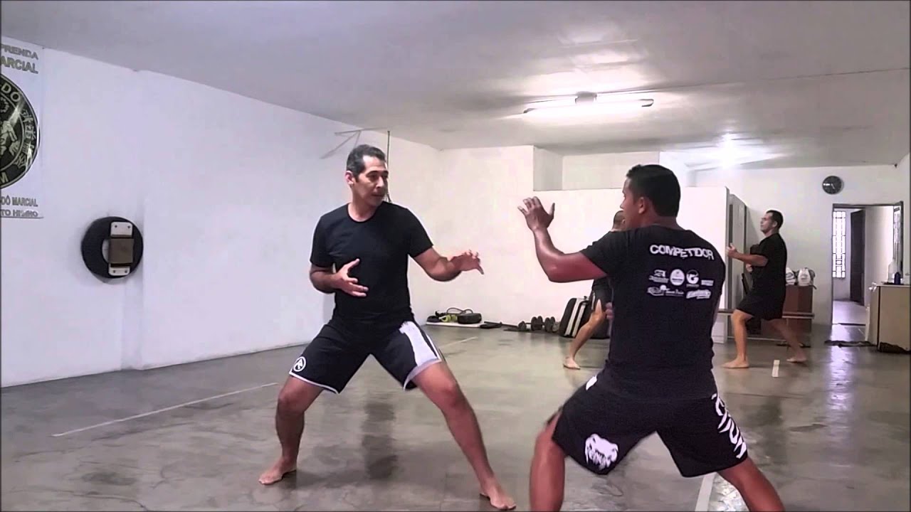 Karatê Marcial - Treinamento livre e Luta sombra (Alberto Higino Sensei)
