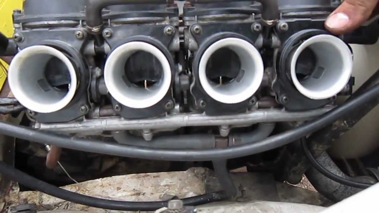 Dacia 1300, cu carburatoare de Honda CBR